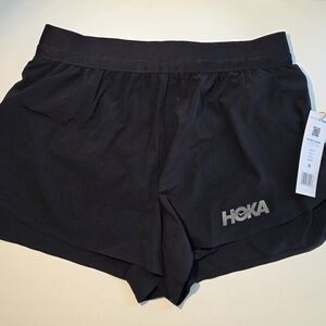 Hoka Women's Split Shorts in Black XS